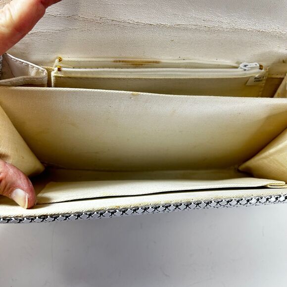 Vintage White Mesh Clutch or Chain Strap Shoulder Bag - Picture 10 of 14